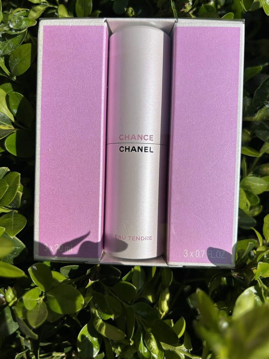 CHANEL CHANCE EAU TENDRE Twist & Spray EDT Set 3 X 0.7 Oz CHANEL CHANCE EAU TENDRE Twist & Spray EDT Set 3 X 0.7 Oz