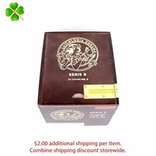 La Gloria Cubana No. 4 Serie R Empty Wood Cigar Box 5.5" x 4.5" x 4.5"