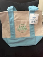 RARE TRADER JOES MISPRINT upside down pastel mini tote with extra 4 mini bags✅