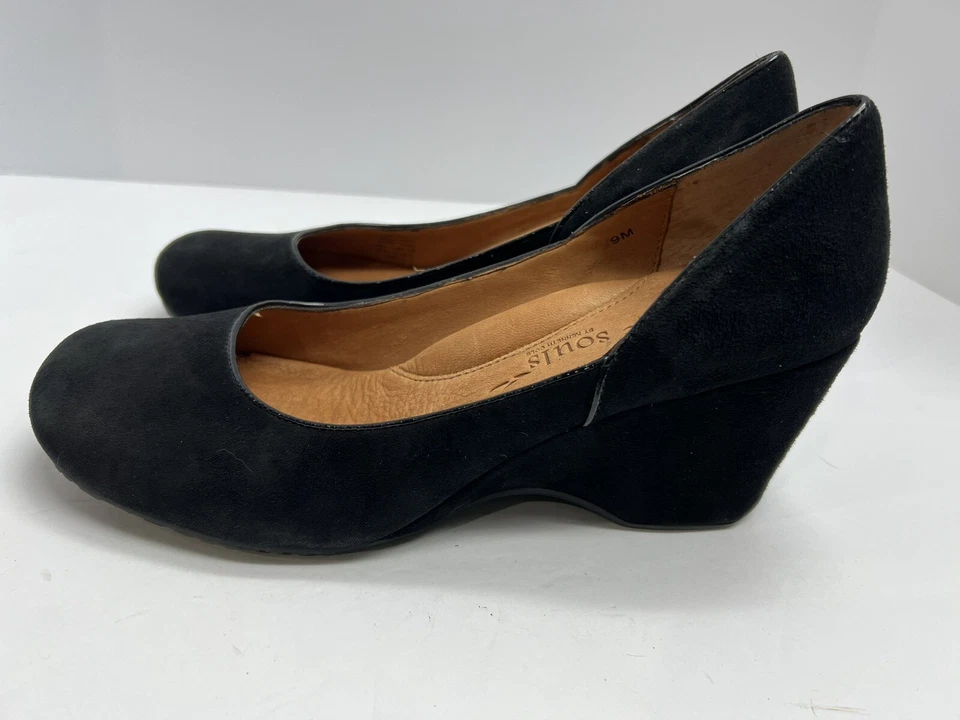 Cuñas de gamuza negras para mujer Gentle Souls by Kenneth Cole Ridge Amaru talla 9M Foto 3 de 4