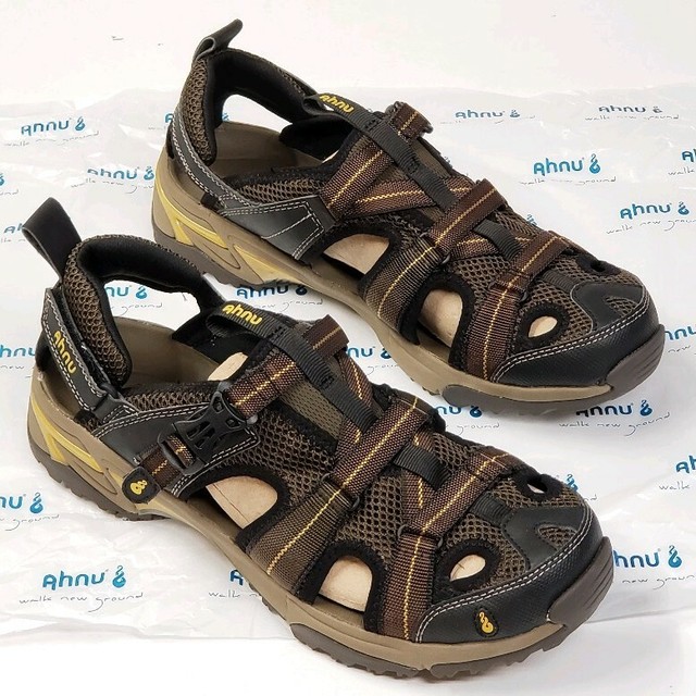 ahnu footwear