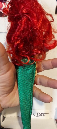 Disney Store Classics Ariel Little Mermaid Articulated Doll Skirt - Picture 5 of 5