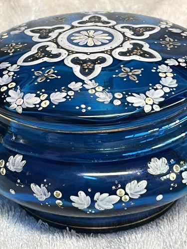 ANTIKE ELEKTRISCHE BLAUE HANDBEMALTE EMAILLE KOMMODE SCHMUCK ANSTECKNADEL PATCH SCHMUCKSCHATULLE! - Bild 6 von 12
