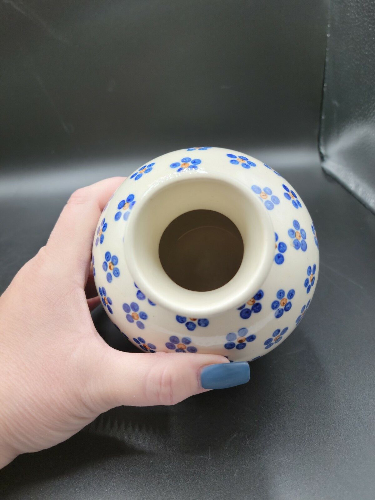 Picture 4 of 5