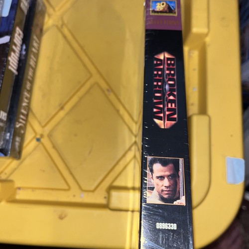 Broken Arrow (VHS, 1996) Movie Film John Travolta Christian Slater NEW SEALED - Picture 5 of 6
