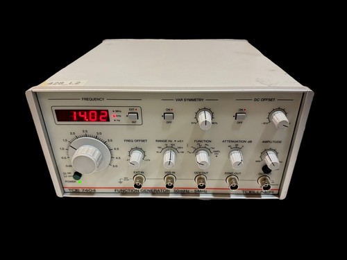 Toellner TCE 7404 Function Generator 50mHz-5Mhz - Picture 2 of 9