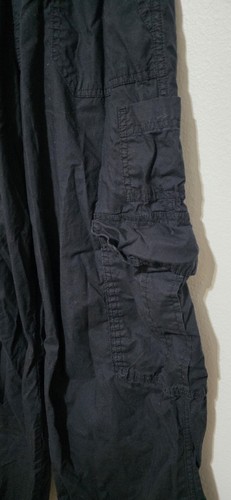 Aerie einfachste Cargohose Gr. XS schwarz weites Bein Überziehtaschen elastisch Grunge gebraucht, in einwandfreiem Zustand - Bild 4 von 12