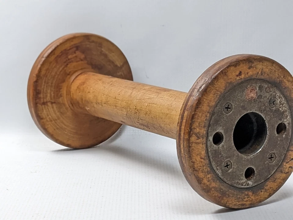 Antiguo carrete de molino textil de madera primitivo bobina de hilo de colección 5 x 11,5 Foto 3 de 4