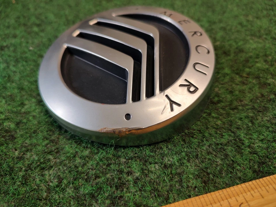 2005 2006 2007 MERMERCURY MONTEGO ЗАДНИЕ ВОРОТА КРЫШКА ЦЕНТРА ЭМБЛЕМА ЛОГОТИП ЗНАЧОК ЗНАК 4S7 - Изображение 3 из 4