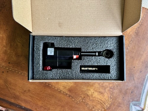 Simagic P-HTS Hydraulic Throttle Upgrade For P1000 Sim Racing Pedals - Picture 2 of 5