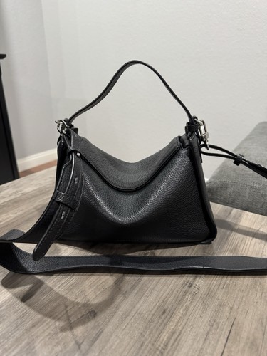 The Horse Clementine Tasche schwarz Pebbled Leder mit silbernen Beschlägen