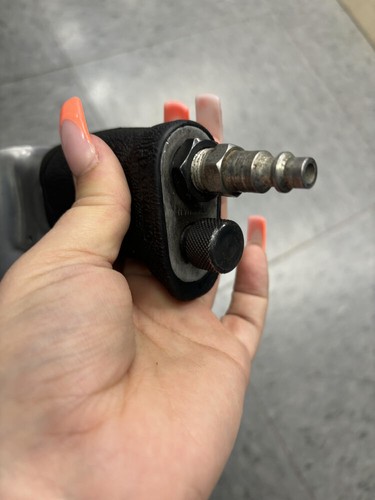 MATCO TOOLS MT1724 Long Barrel Air Hammer - Picture 3 of 5