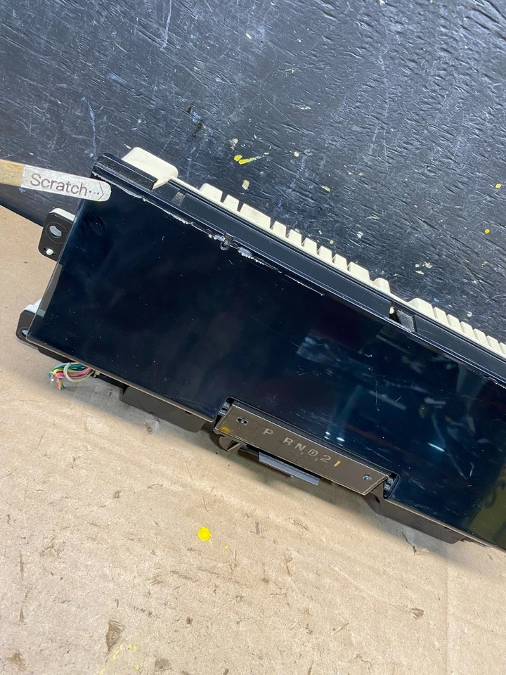 2003 至 2005 年福特 Crown Victoria 速度表簇量规 q2374 DG — 第 2/4 张图片