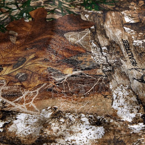 Vanish Magnetic Treestand Cover Kit - Realtree Camo for Seamless Deer Hunting - Picture 8 of 11
