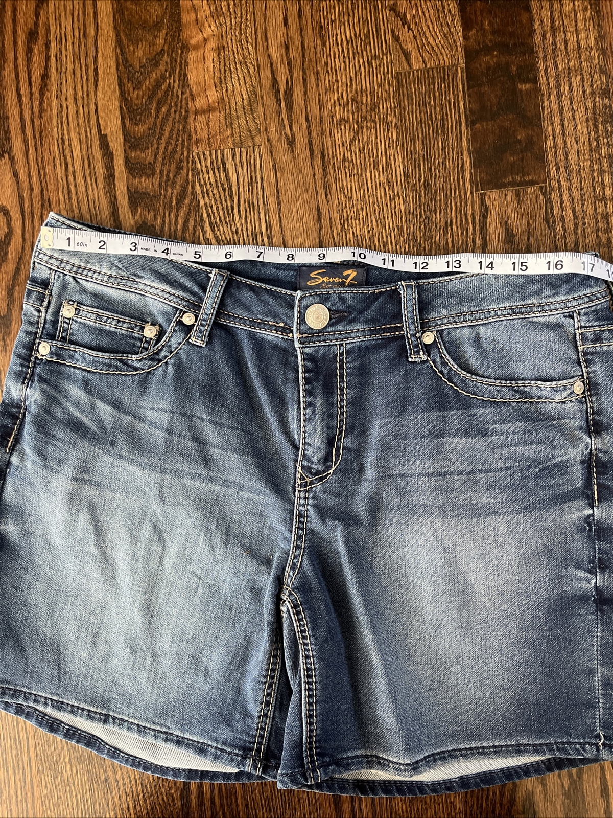 Seven7 Jeans Shorts Womens Size 12 Med Wash Blue Denim Waist 34 - View 5