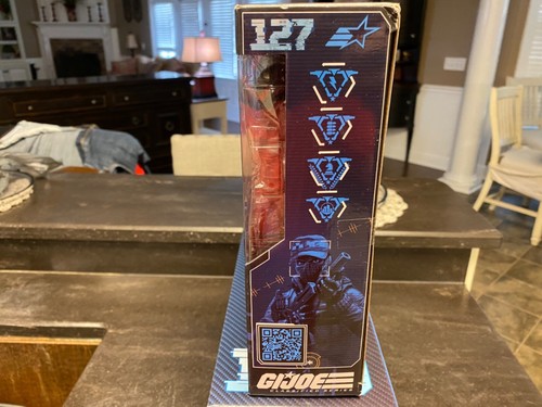 G I Joe Classified 120 Cobra Night Attack Stinger & 127 Jason Shockwave Faria - Picture 7 of 12