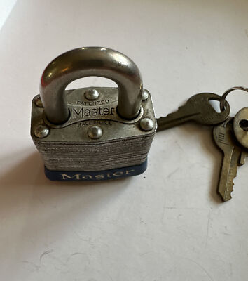 MASTER LOCK★KEY鍵キー★ディスプレイラック★ビンテージUSA雑貨 Antique Style Rustic Cast Iron Padlock Heavy Duty Skeleton