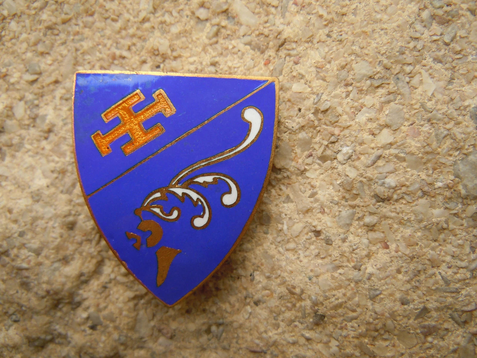 Photo 1/3