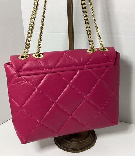 BOLSO DE MANO DE CUERO ROSA CALIENTE PERSAMAN ACOLCHADO HARDWARE DORADO - Imagen 3 de 7