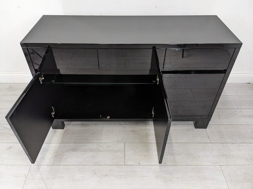 SIDEBOARD Casabella Black High Gloss 3 Drawers 2 Shelved Cupboards FREE DELIVERY - Picture 10 of 22