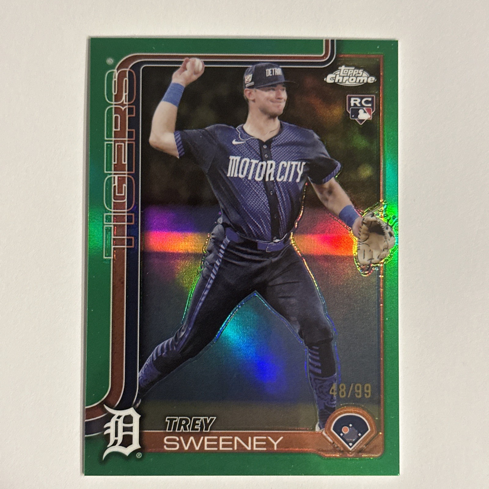 2025 Topps Chrome - Trey Sweeney #6 Green Refractor /99 (RC)