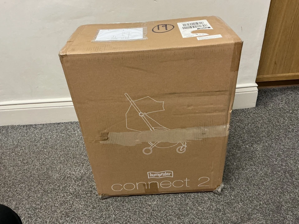 CONNECT 2 STROLLER WHITE BLACK LIGHTWEIGHT 8.9KG BABY PUSHCHAIR WITH STORAGE NEW - Image 2 of 4