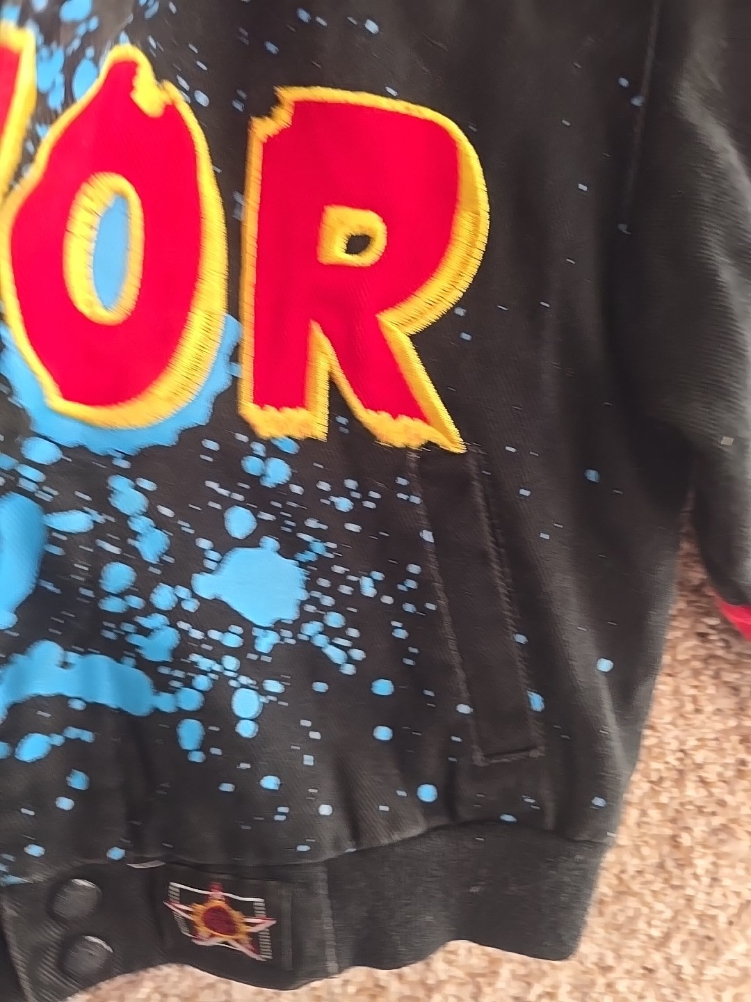 Picture 2 of 11