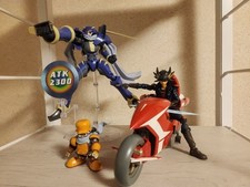 Yu-Gi-Oh! 5D's Figures Lot Yusei Fudo Junk Warrior D-Wheel Revoltech