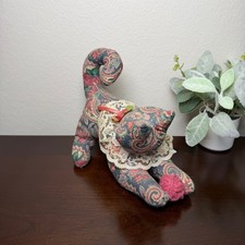 Vintage 1993 Loomco Paisley Fabric Cat Figurine Lace Collar Yarn Ball