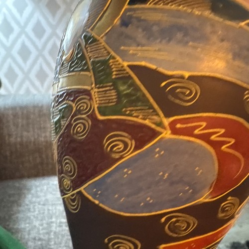 Japanese Satsuma Moriage Vase - Picture 4 of 7