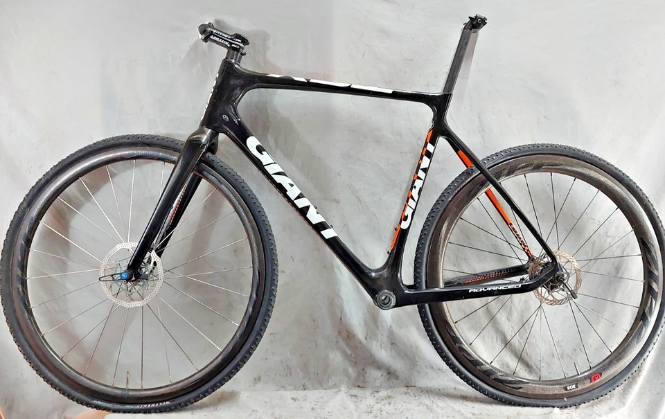 2015 Giant TXC Advanced Racing Road Bike 55cm Medium Carbon Cyclocross Ships USA - Image 2 of 4
