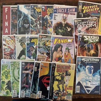Lot Of 20 DC Comic Books Justice League Final Crisis Uncle Sam Superman Starman