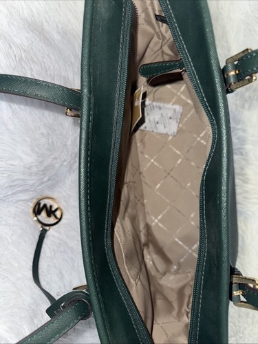 MICHAEL KORS LARGE JET SET TOTE BAG RACING GREEN NWT MK Gold Hardware - Picture 7 of 7