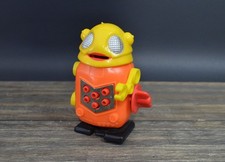 Vintage Alien Robot Wind-Up Toy Plastic Walks Slowly No Sparks
