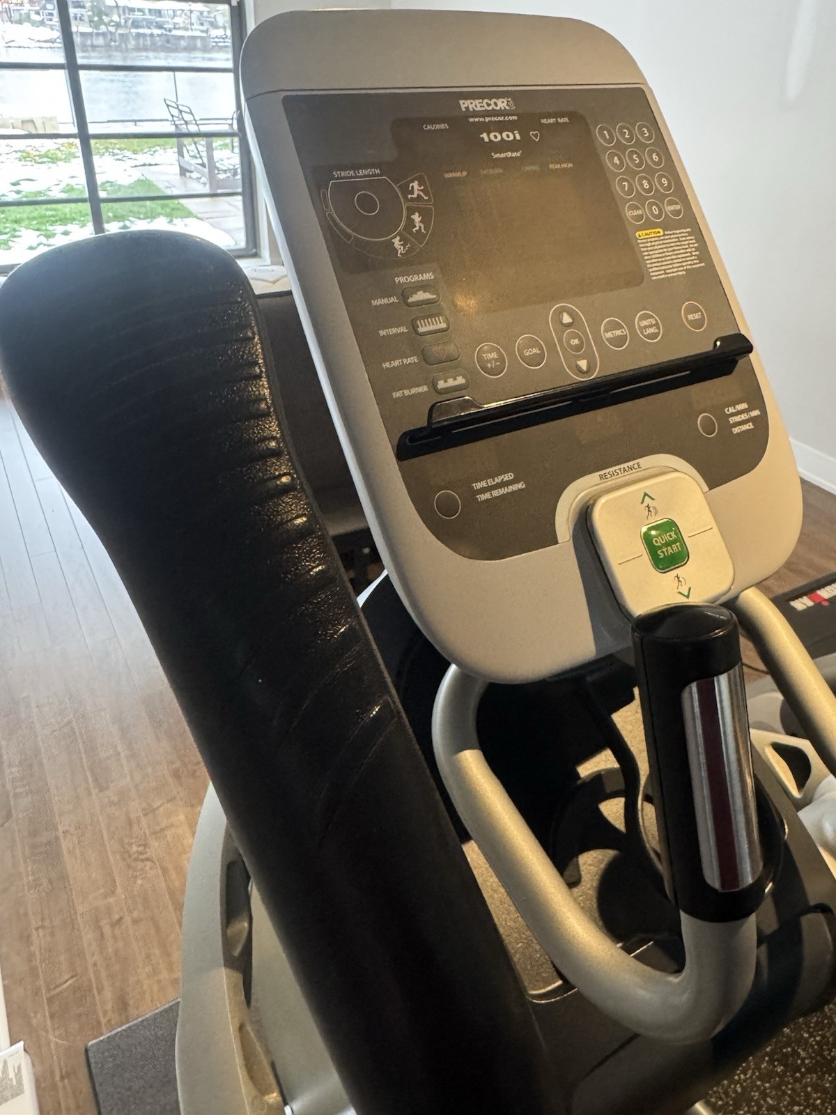PRECOR 100i Elliptical Cross Trainer Elliptical Machine