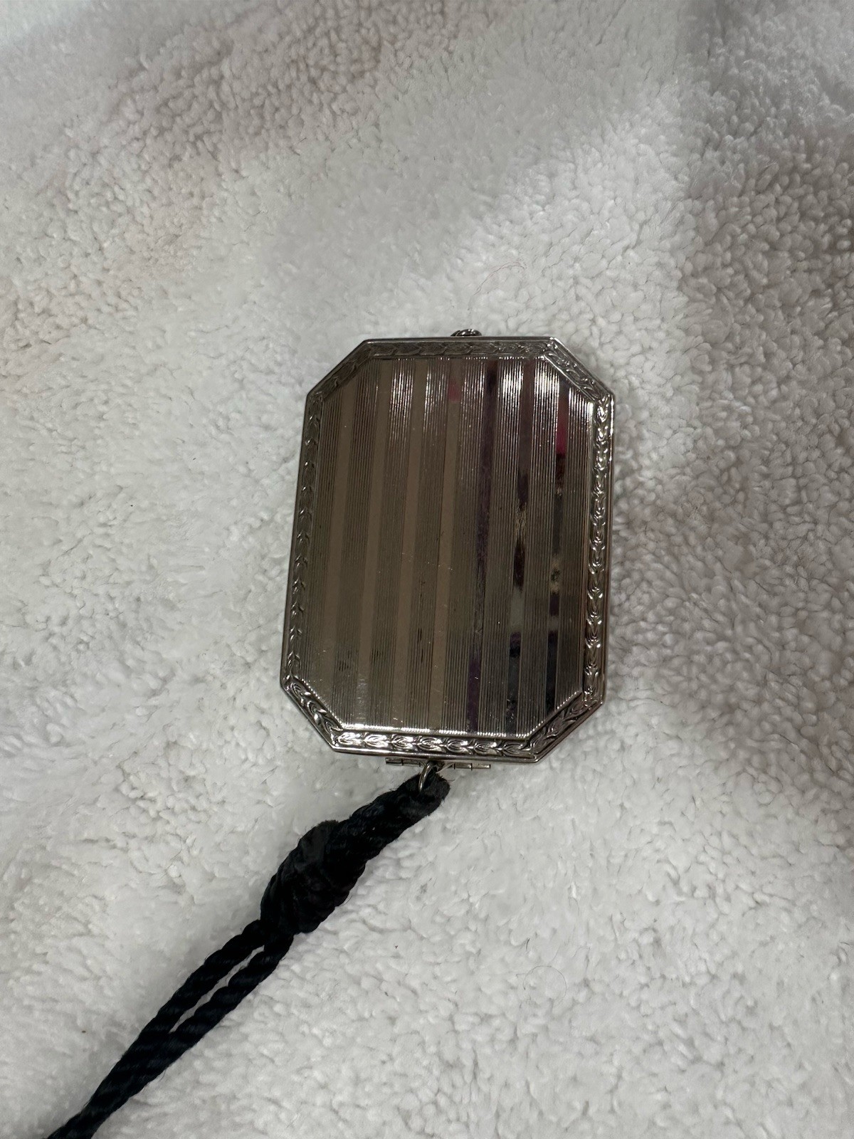 Picture 4 of 12