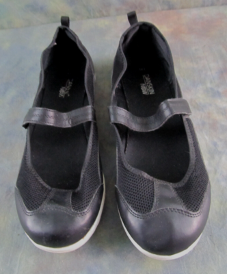 Danskin Now Women's Athletic Knit Slip On Shoe Black, Size 10