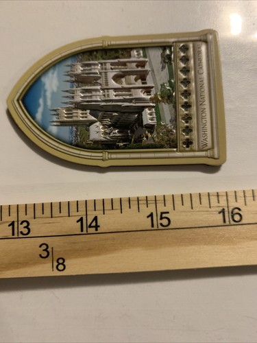 National Cathedral Church Saint Peter Paul Washington DC Souvenir Magnet Vtg 3D - Picture 3 of 5