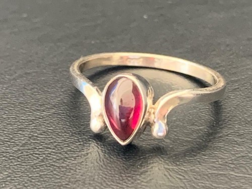 925 Sterling Silver Garnet Ring Teardrop Tear Gemstone Stacking Stack Size 6 7 8 - Picture 5 of 5