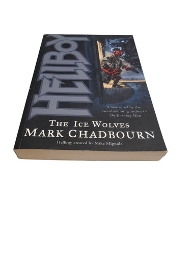 HELLBOY | THE ICE WOLVES | MARK CHADBOURN | PAPERBACK BOOK | USED - Picture 3 of 3