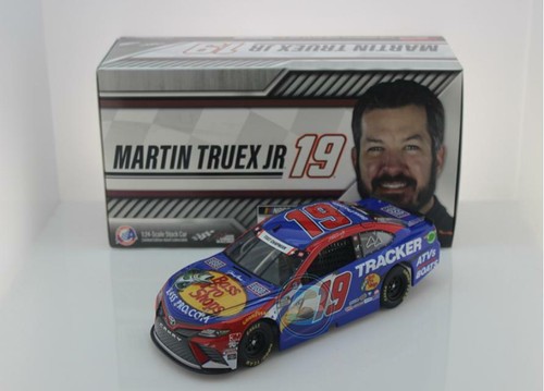NASCAR 2020 MARTIN TRUEX #19 PATRIOTIC BASS PRO SHOPS 1/24 AUTO