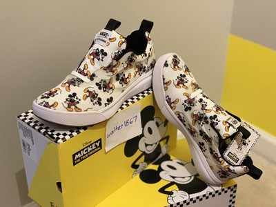 vans disney x vans ultrarange rapidweld