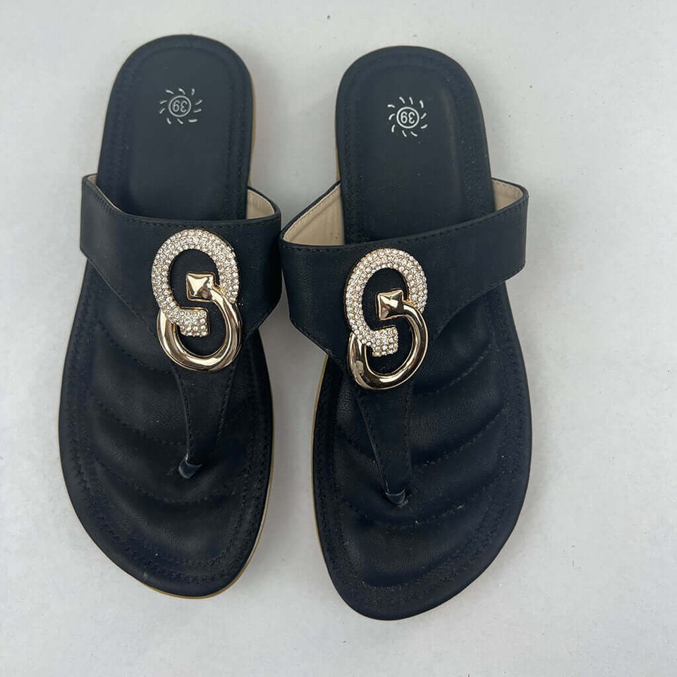 Black Flat Flip-Flop With Diamante And Gold Colour Toe Feature 8