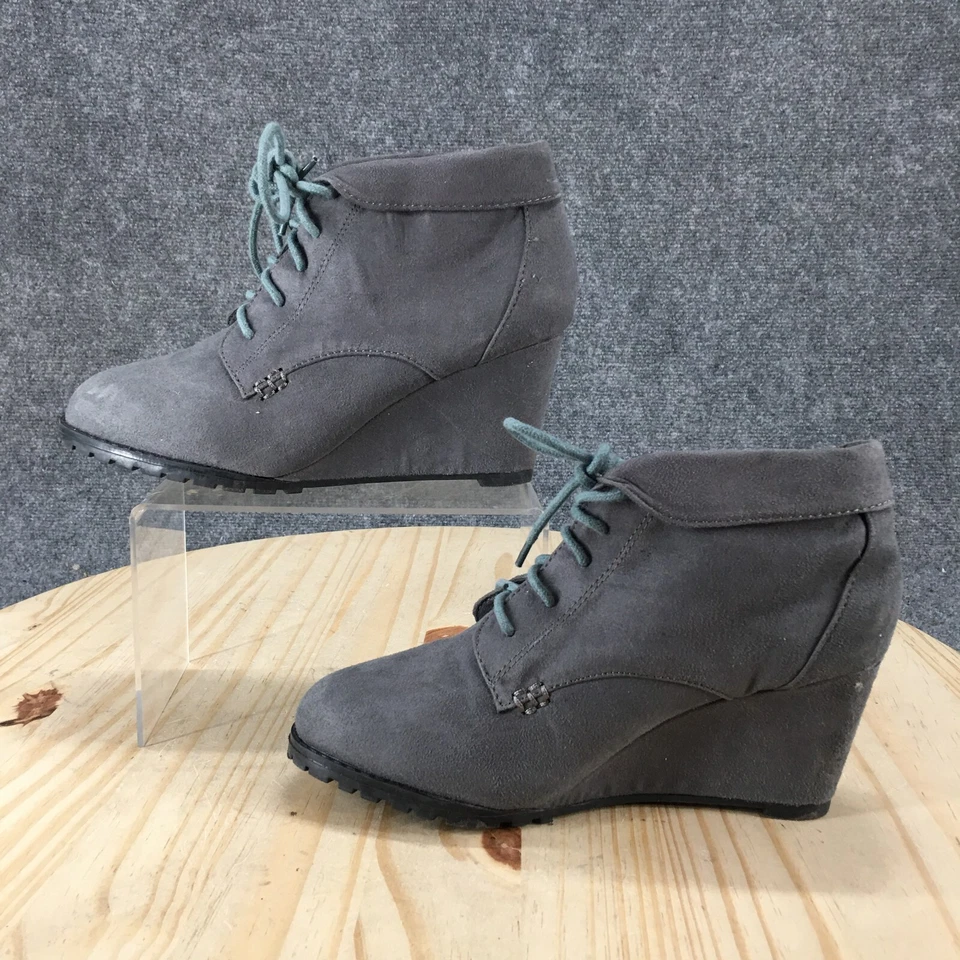 Botas Rampage para mujer 8 M Kaya botín al tobillo gris con cordones punta redonda tacones de cuña Foto 2 de 4