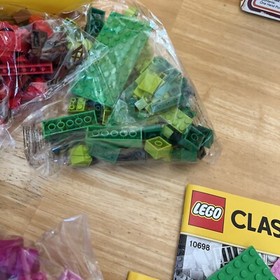 LEGO CLASSIC SET : LEGO Large Creative Brick Box full (10698)
