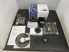 OLYMPUS E-PL6 Mirrorless Camera