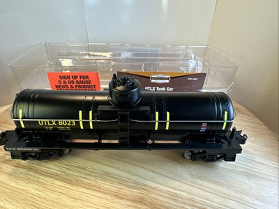 #ad C 8 MENARDS GOLD LINE COLLECTION BLACK UTLX ONE DOME TANK CAR FROM 2019 $33.00