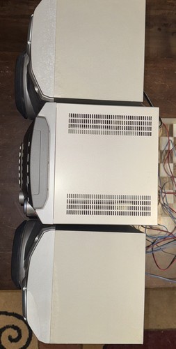 Panasonic SA-AK33 CD Stereo System 5 dischi CD Changer con altoparlanti e cavi leggi - Foto 9 di 19