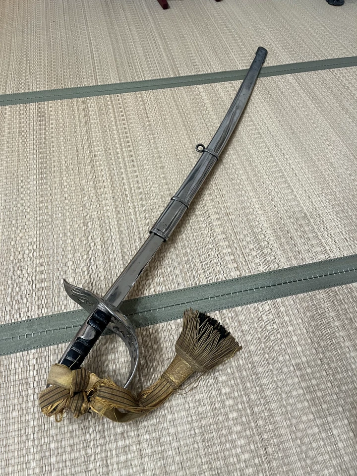 Original 1904 Austrian Cavalry Officers Sword. Unit & Initials on Top Pommel - Image 4 of 4