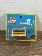 EKO ECOLA HO SCALE SOFT DRINK DELIVERY TRUCK NEW IN PACKAGE, FR. SPAIN   5-50-14